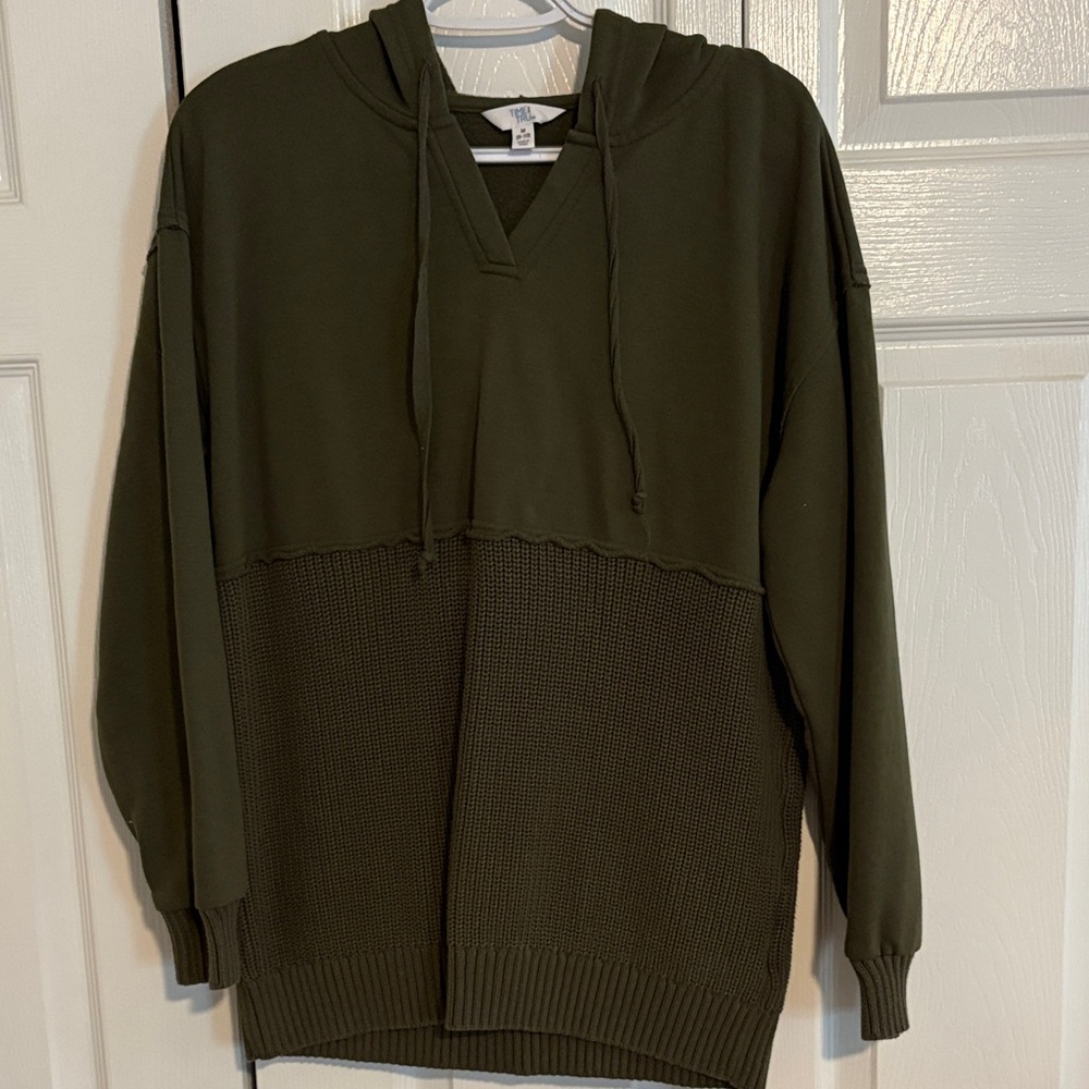 Time and Tru Olive Green Hooded Pullover